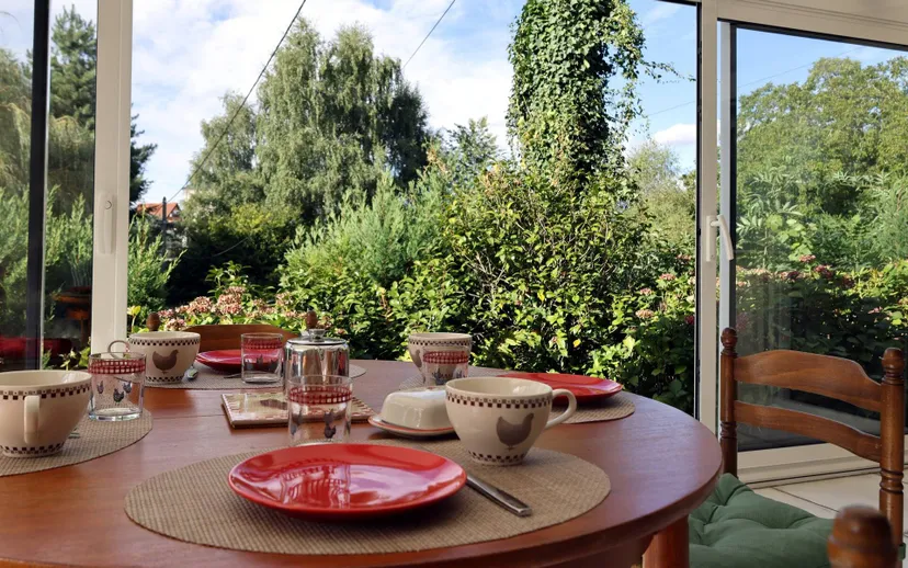 Chambre d'hôtes avec accès à un étang privatif près de Clermont-Ferrand