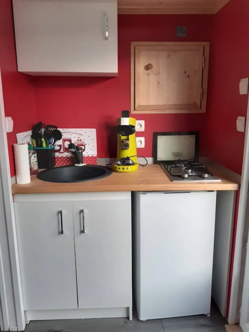 Tiny house 5 personnes avec étang en Haute-Saône