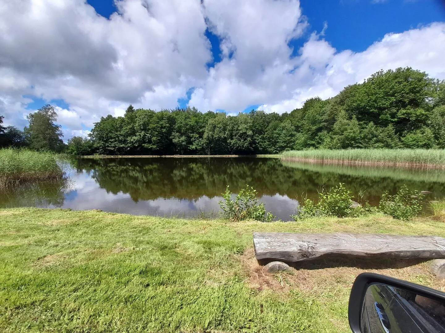 Tiny house 5 personnes avec étang en Haute-Saône