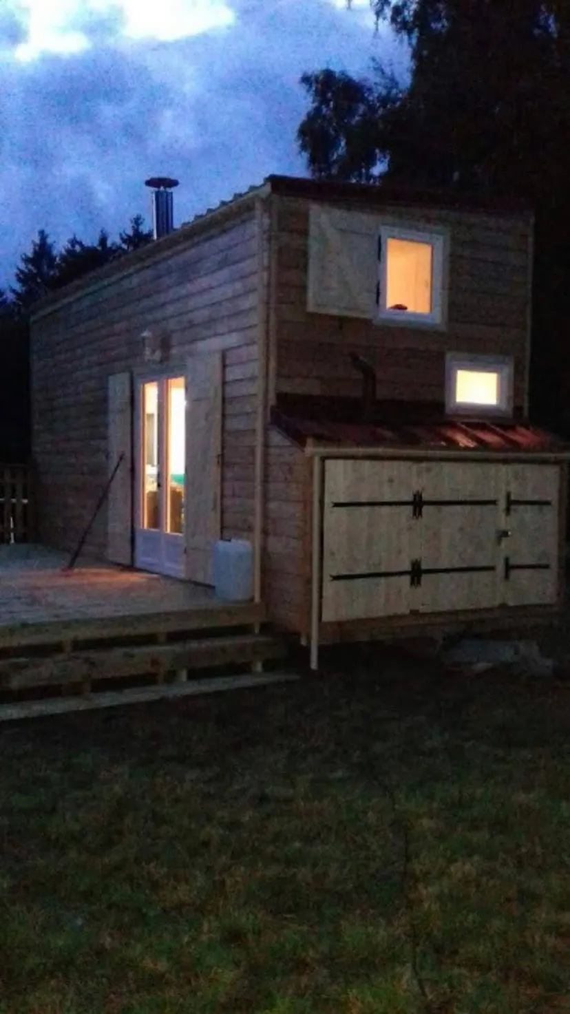 Tiny house 5 personnes avec étang en Haute-Saône