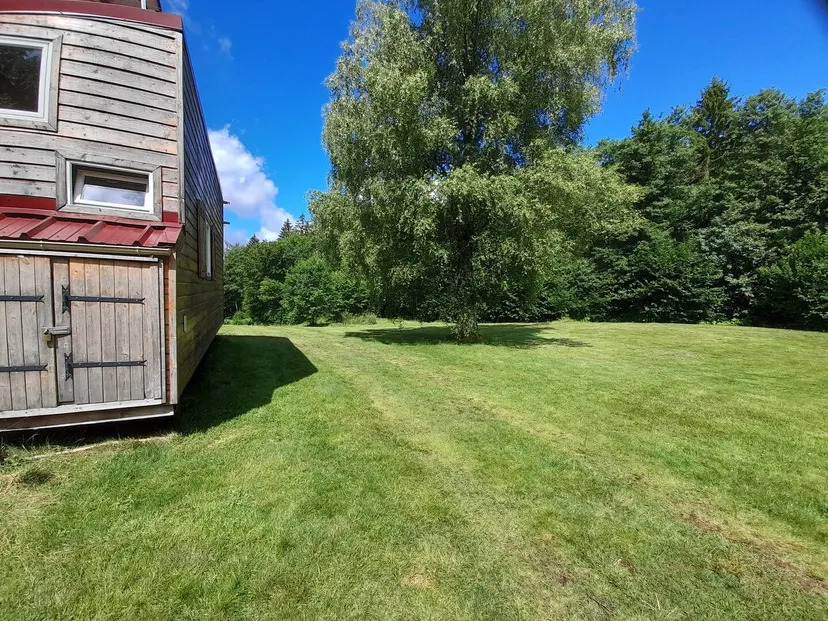 Tiny house 5 personnes avec étang en Haute-Saône