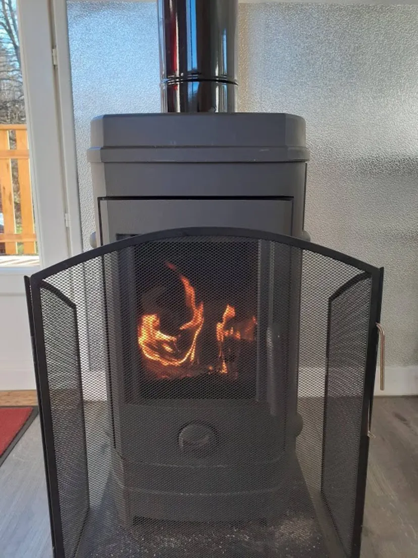 Tiny house 5 personnes avec étang en Haute-Saône