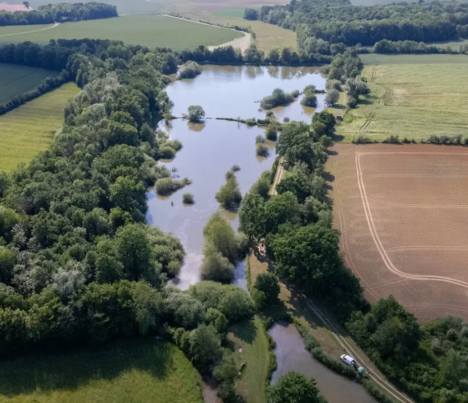 Domaine de pêche privé de 4 hectares en Haute-Marne