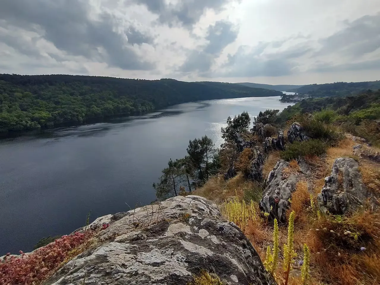 Maginifique maison pour 8 pers au bord du lac de 304 ha