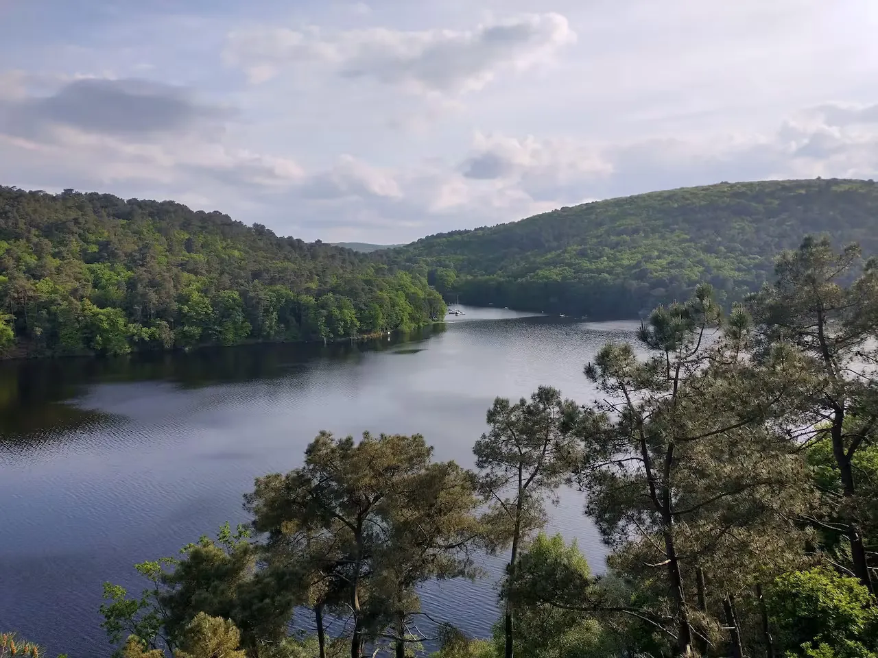 Maginifique maison pour 8 pers au bord du lac de 304 ha
