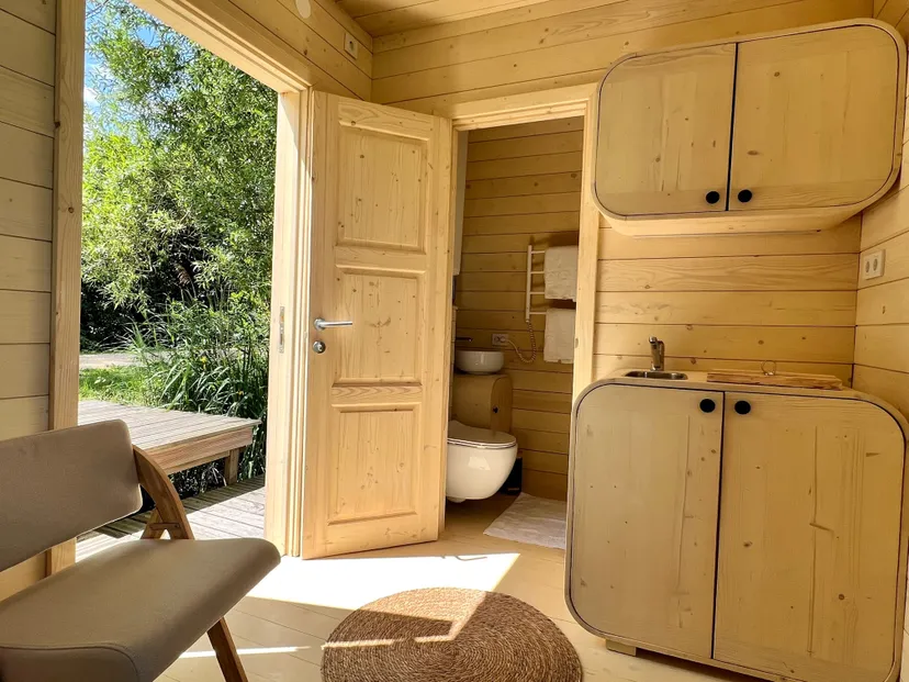 Ecolodge au bord d’un étang de 5ha