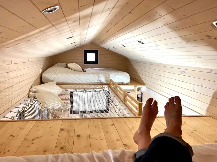 Tiny house au bord d'un étang de 5ha