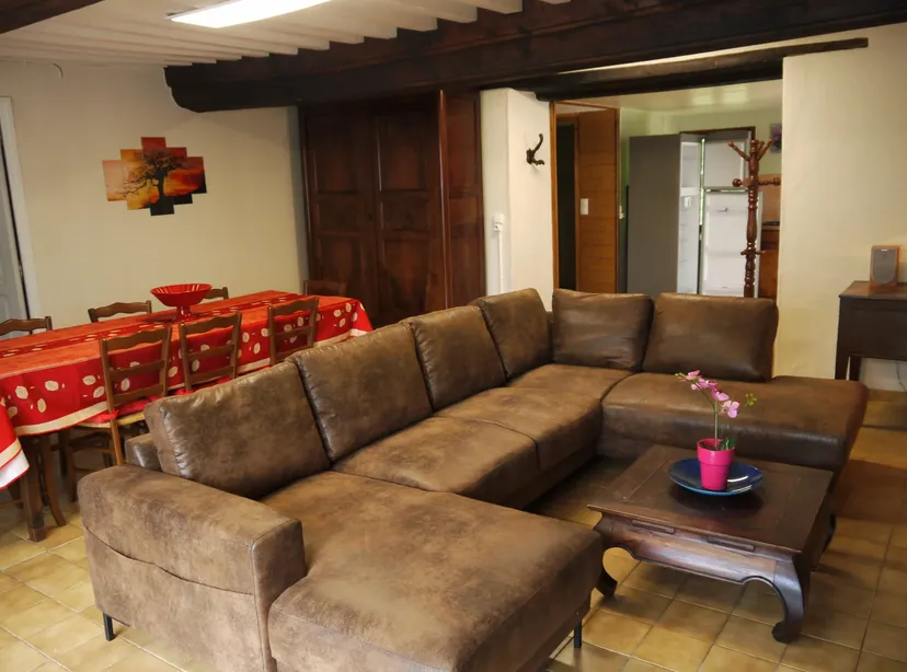 Grand chalet avec accès à un étang privé