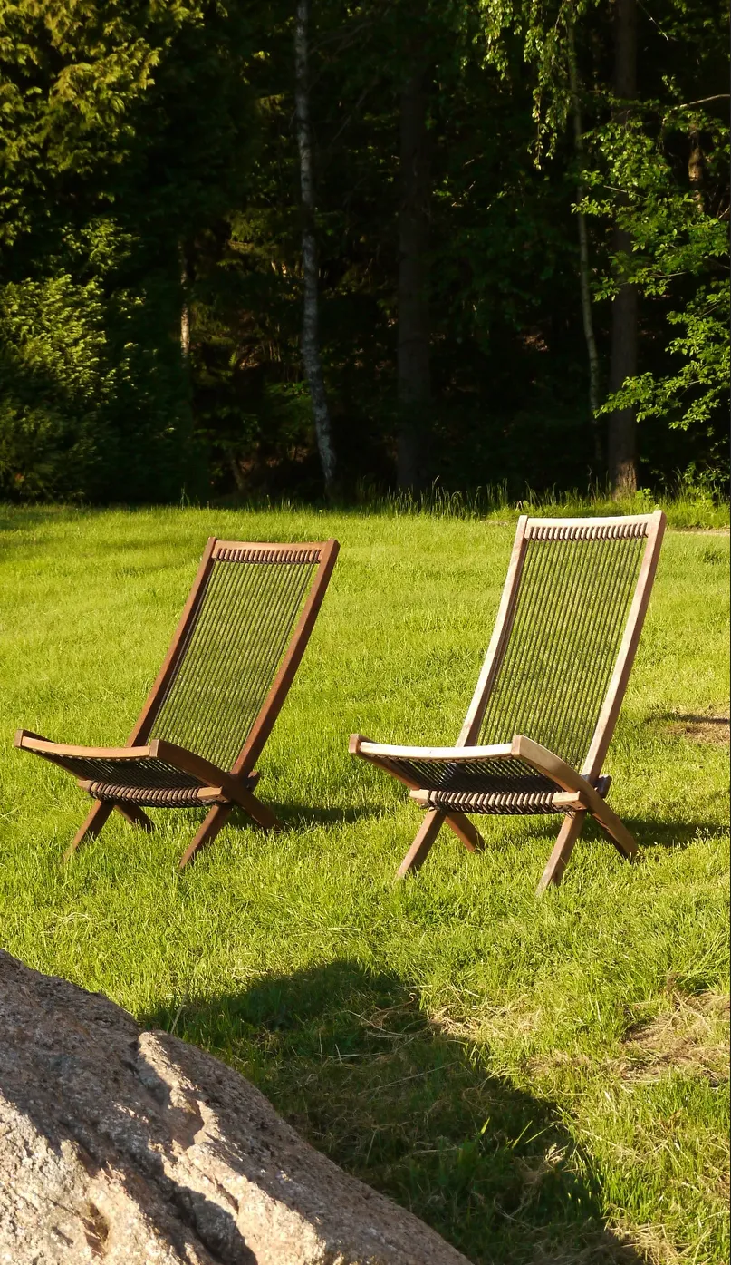 Chalet au bord d’un étang de 1.5 ha