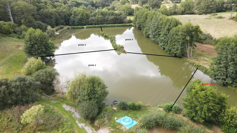 Fishing cabin for carp fishing Item 1