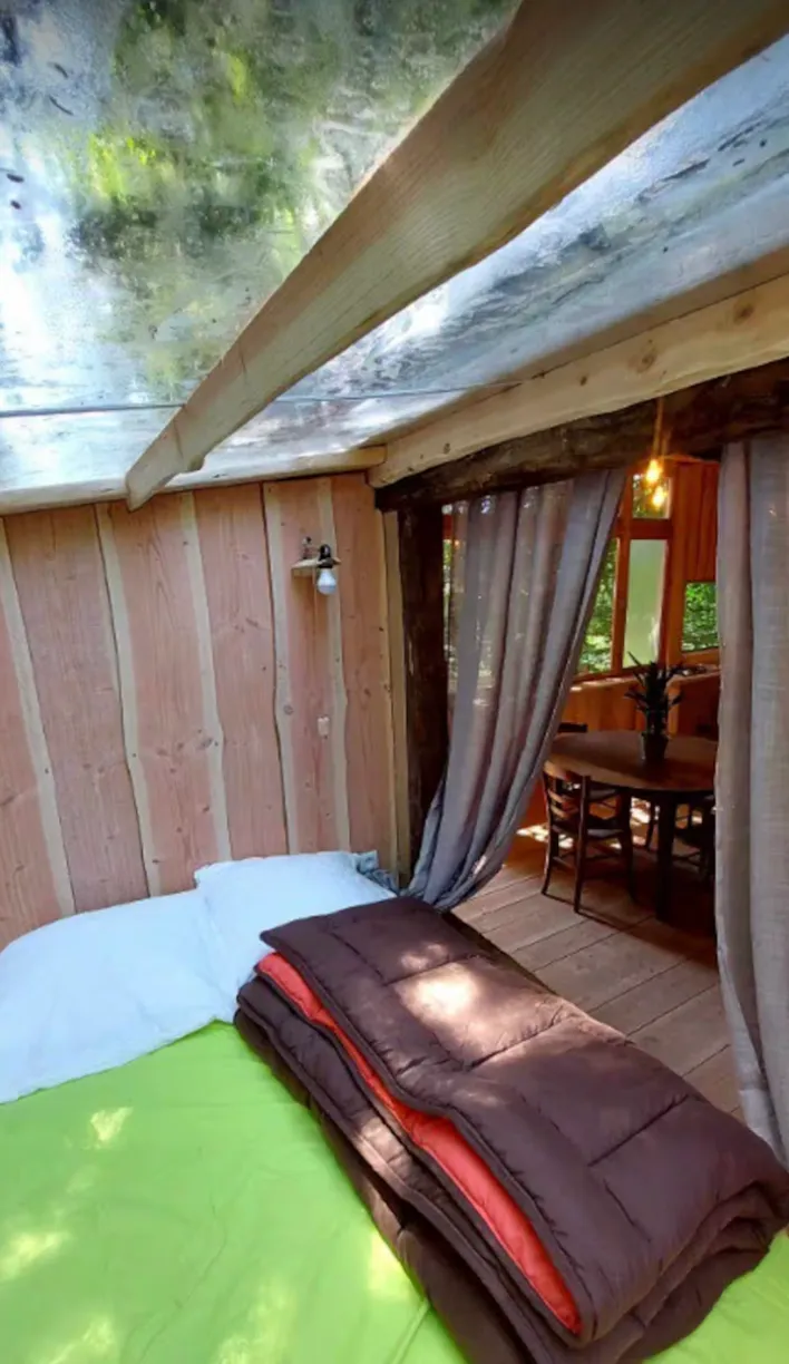 Refuge paisible avec accès privé à la rivière et un petit étang