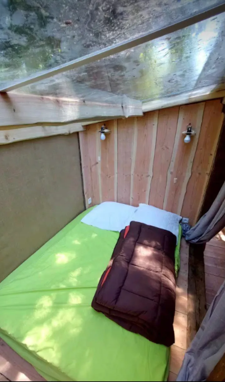 Refuge paisible avec accès privé à la rivière et un petit étang