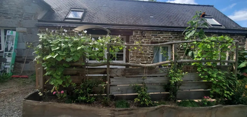 Loft sur une propriété privé avec son étang de pêche