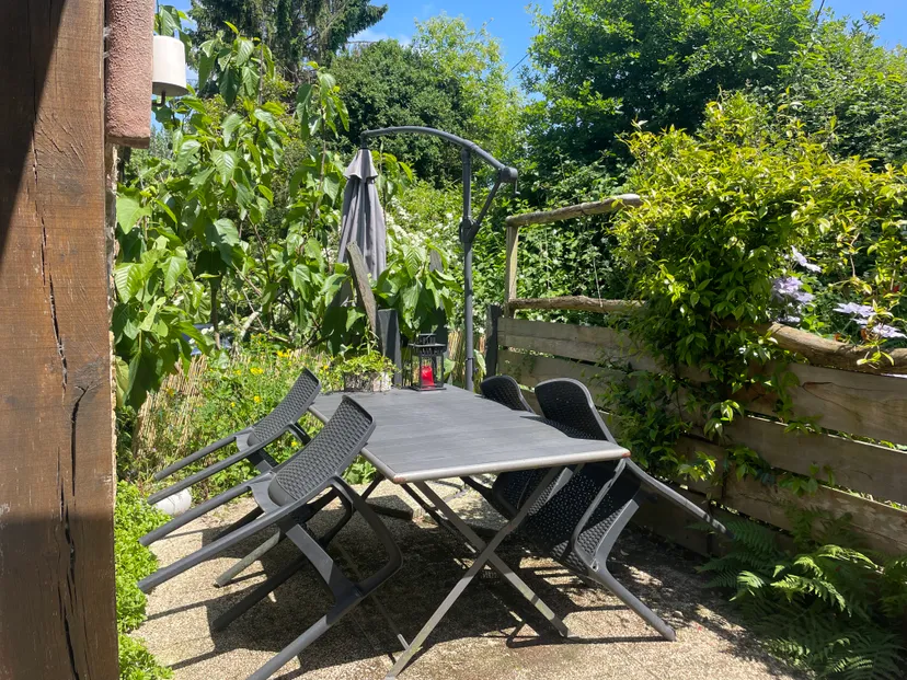 Loft sur une propriété privé avec son étang de pêche