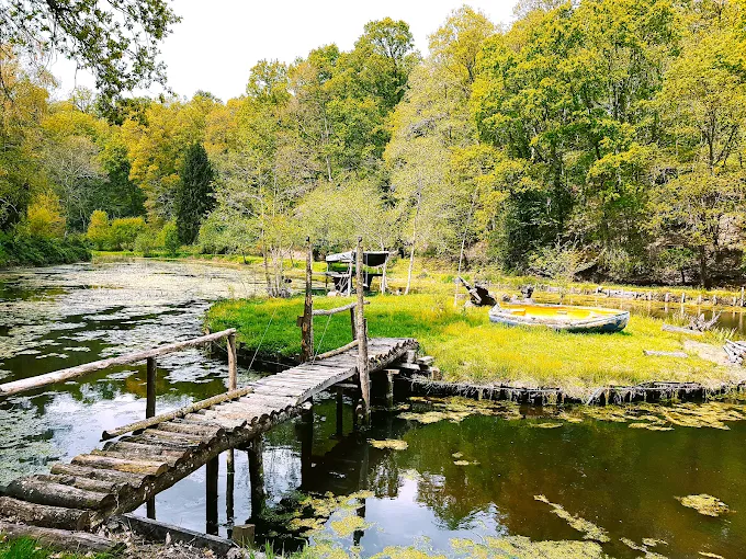 Loft sur une propriété privé avec son étang de pêche