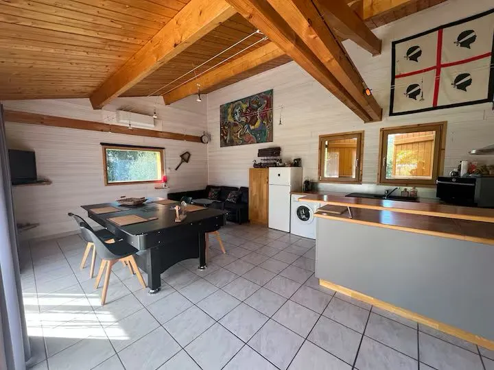 Chalet en bord d’étang privé