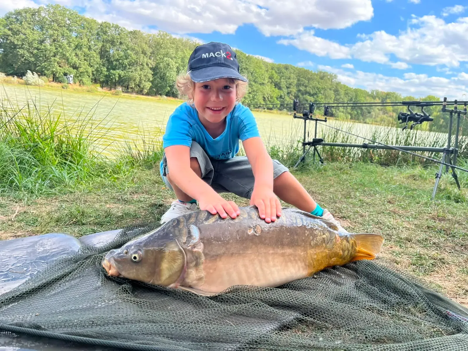 Chalet avec un magnifique étang de pêche de 4ha au cœur de la Touraine