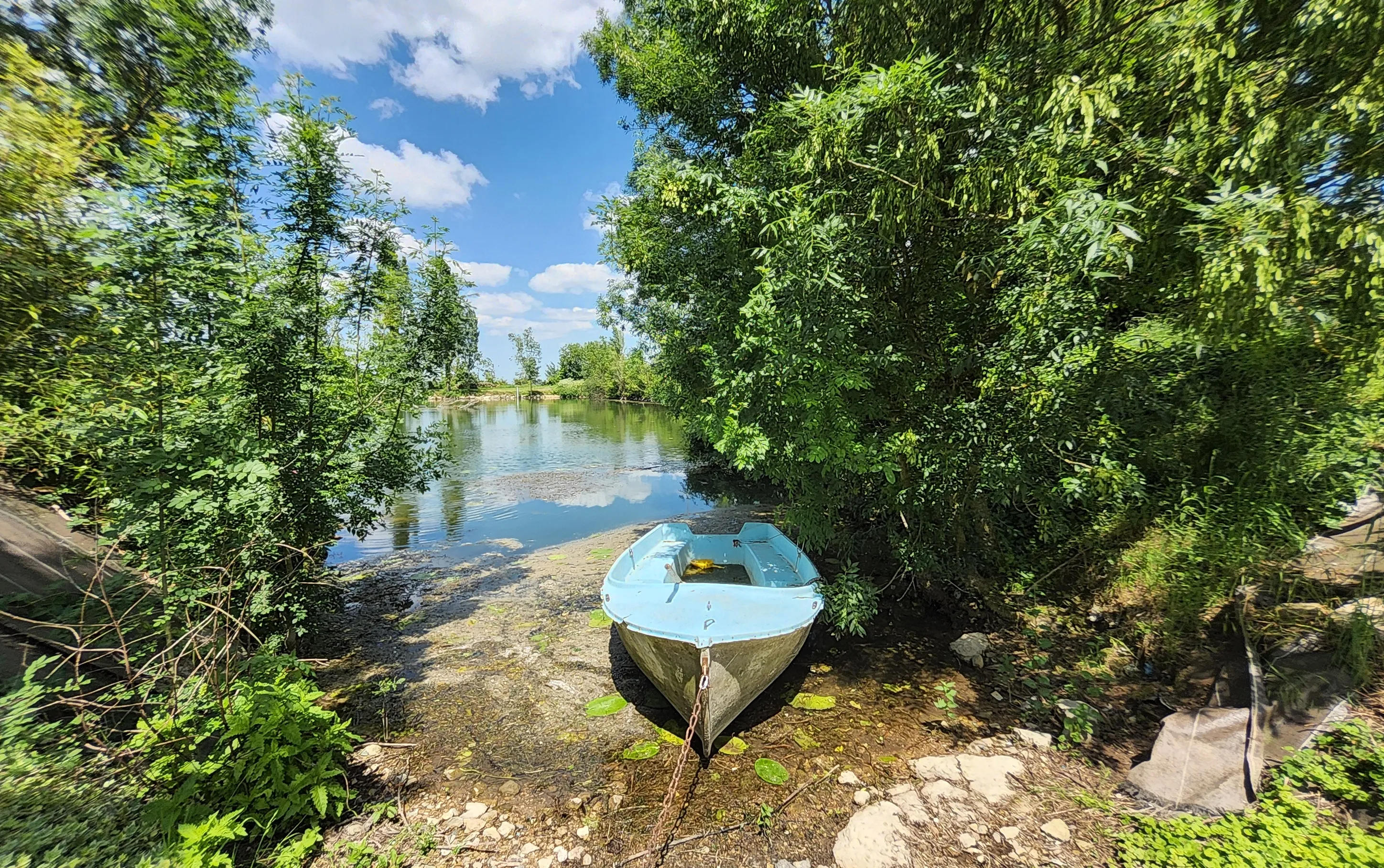 Location étang avec mobil home entre mer et marais