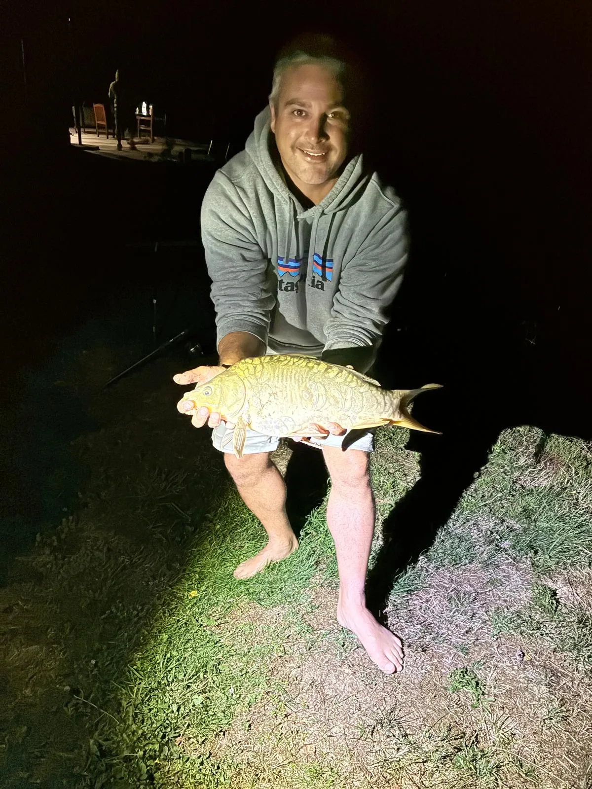 Chalet avec étang privé au cœur d’une propriété de 10 hectares