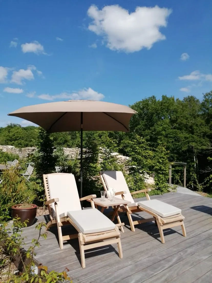 Gite en pleine nature avec spa et piscine / AB