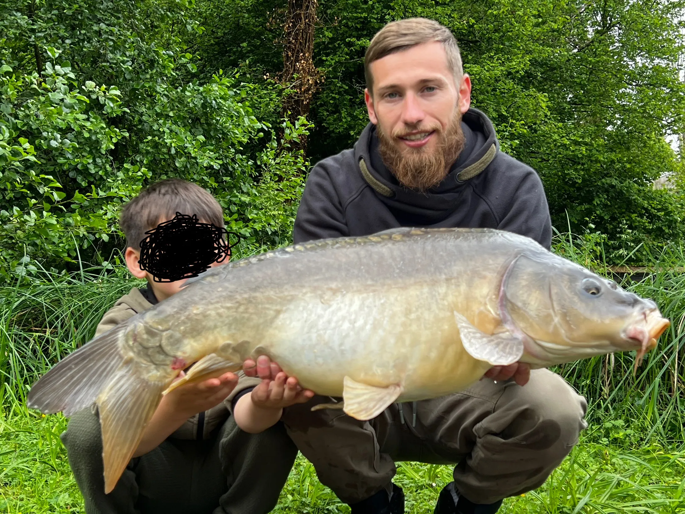 Terrain de loisir avec son étang de pêche