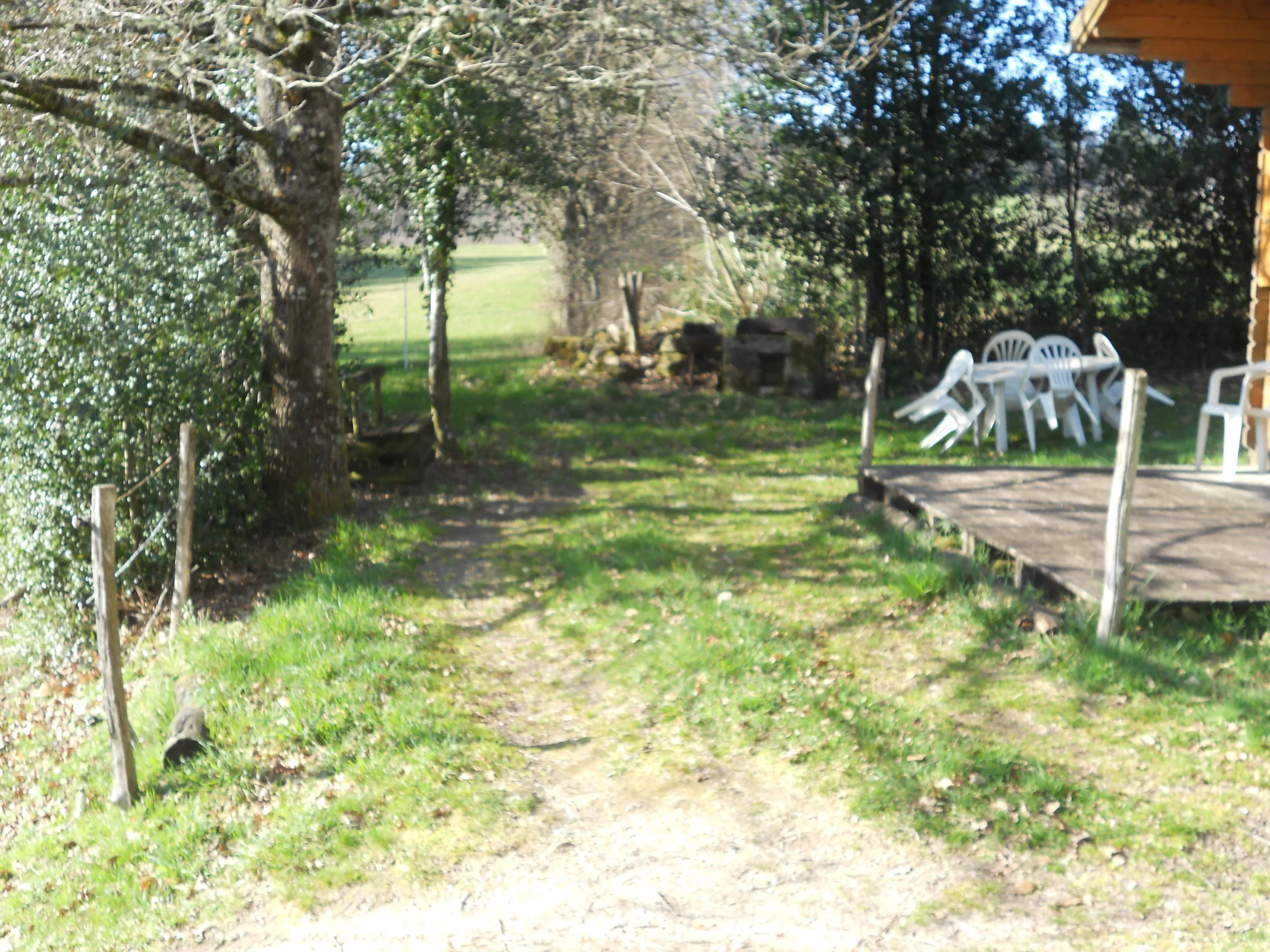 Chalet avec son étang privé de 2000m2