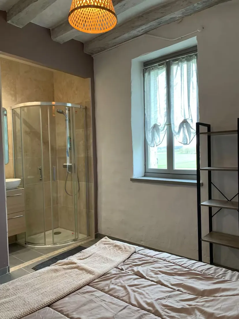 Maison de charme avec étang privé à 500 m