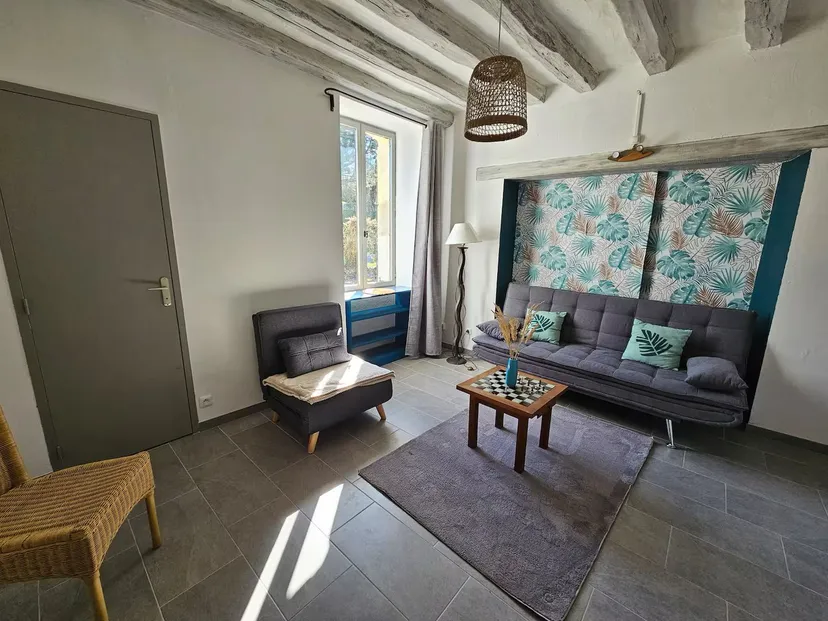 Maison de charme avec étang privé à 500 m