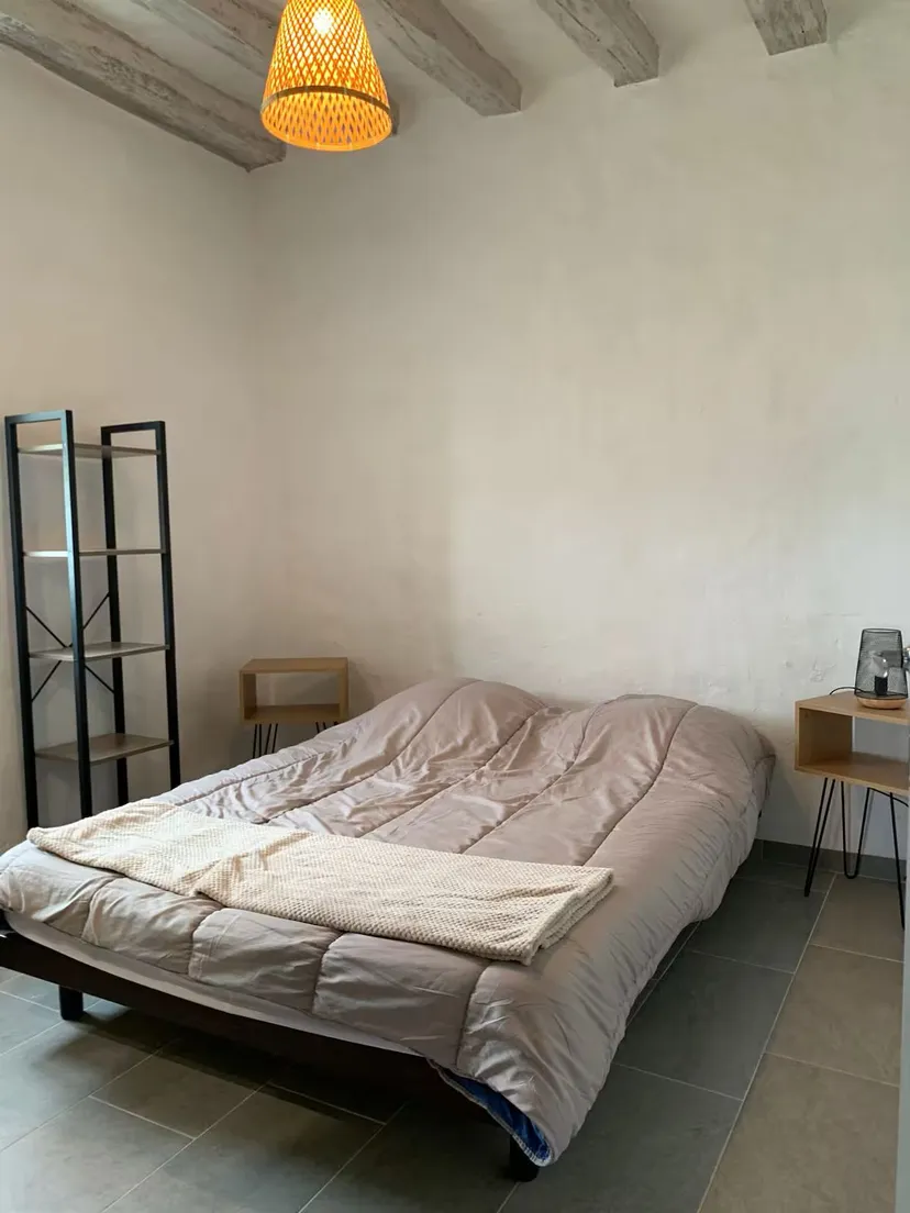 Maison de charme avec étang privé à 500 m