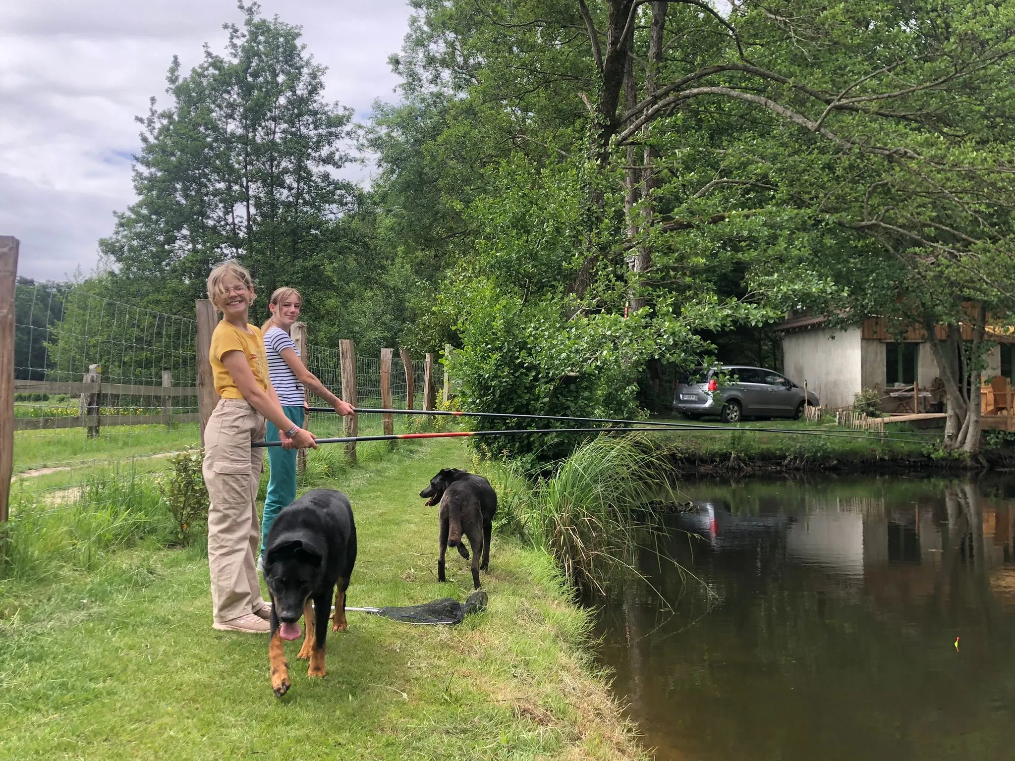 Etang avec maison de 30 m2