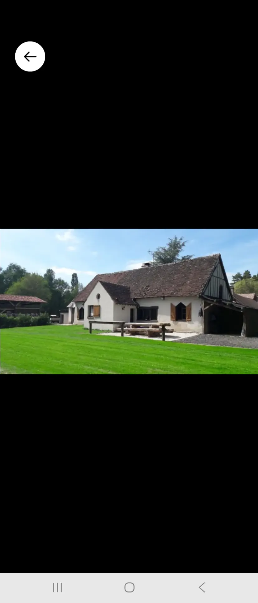 Domaine privatif avec étang de 1 hectare et 4 gîtes en Sologne