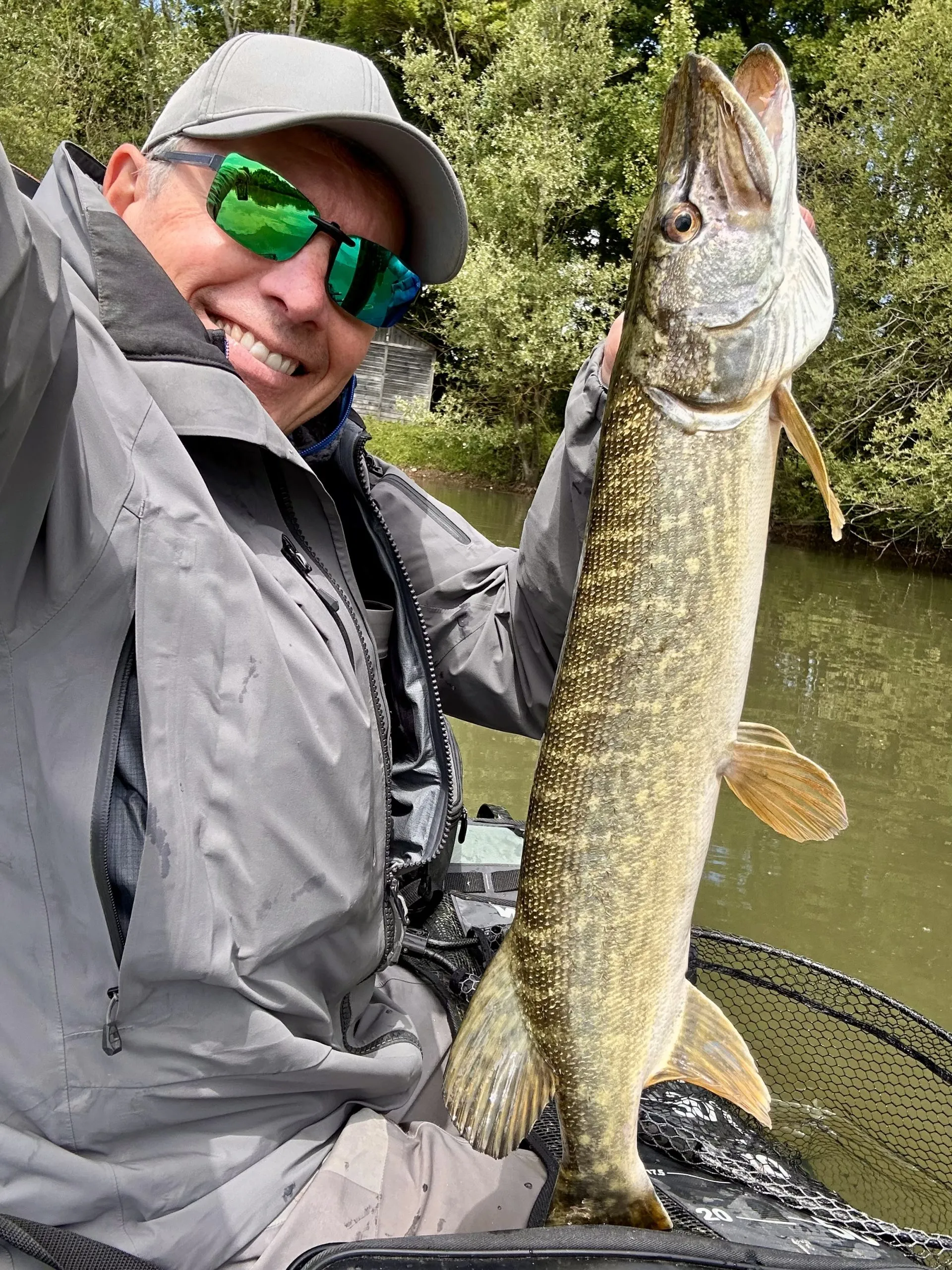 Location étang de 2.5ha en Sologne pêche du brochet