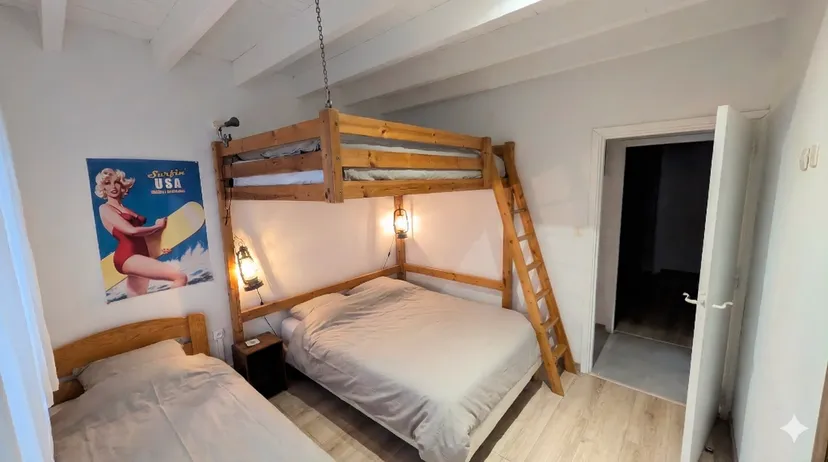 Fishing stay on the Tarn - private pontoon and jacuzzi