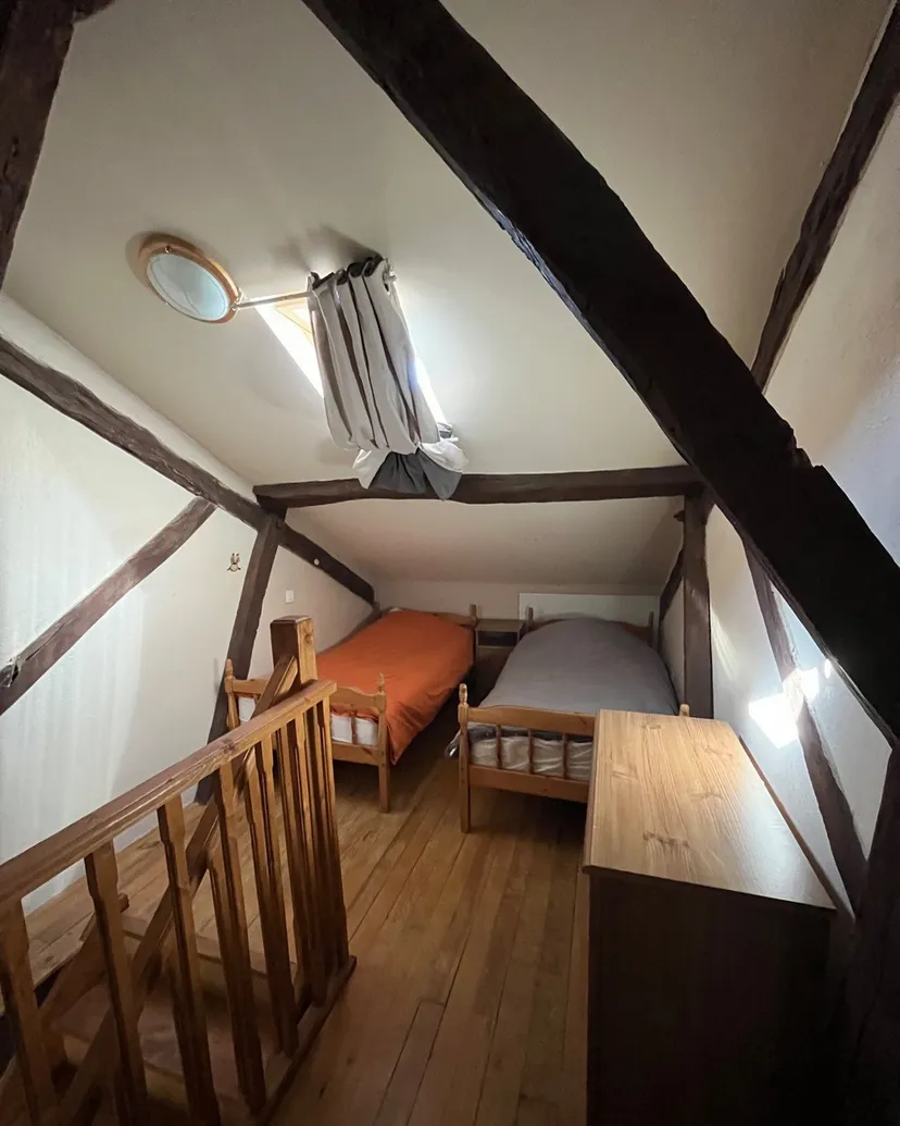 Séjour nature en gîte : Étang privé, Piscine et loisirs pour tous