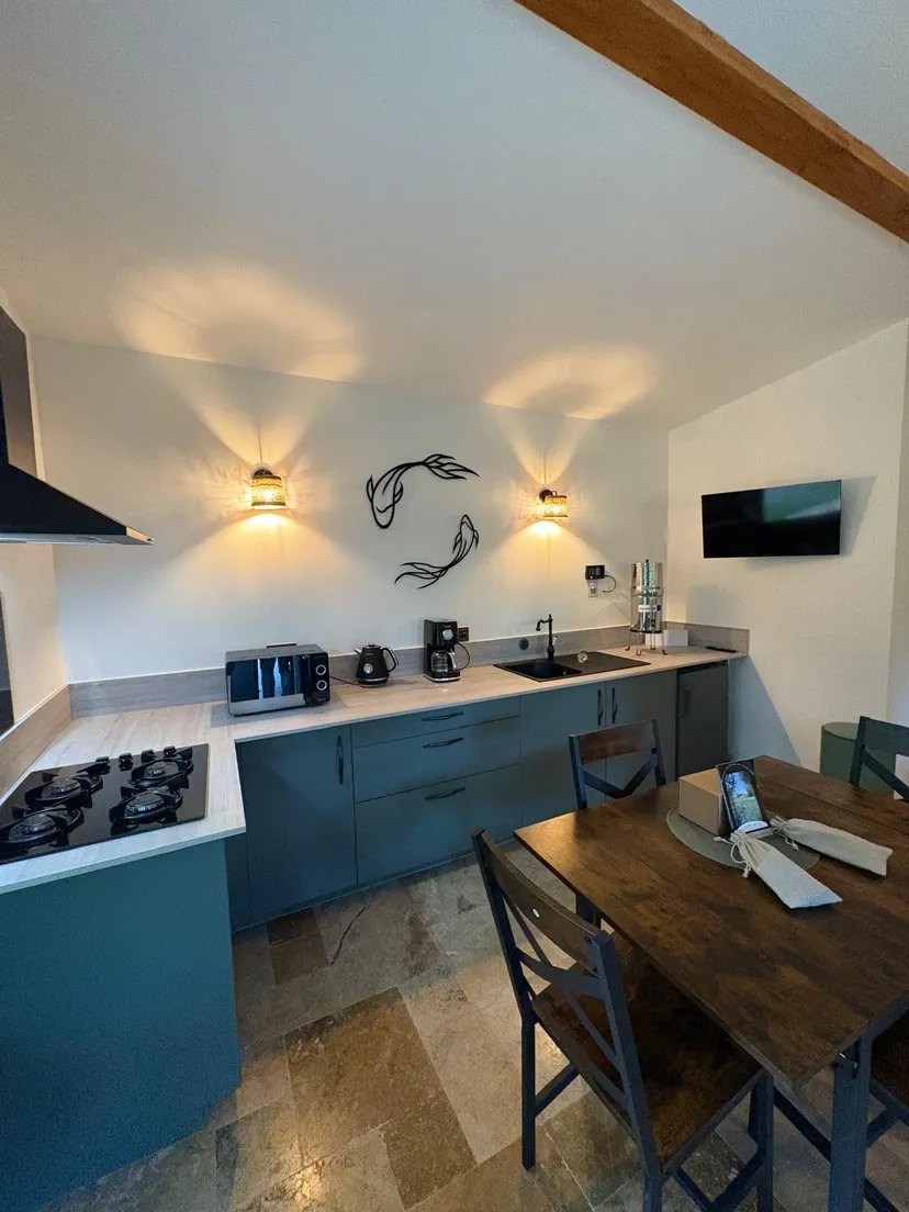Three ponds with cottage in Nouvelle-Aquitaine