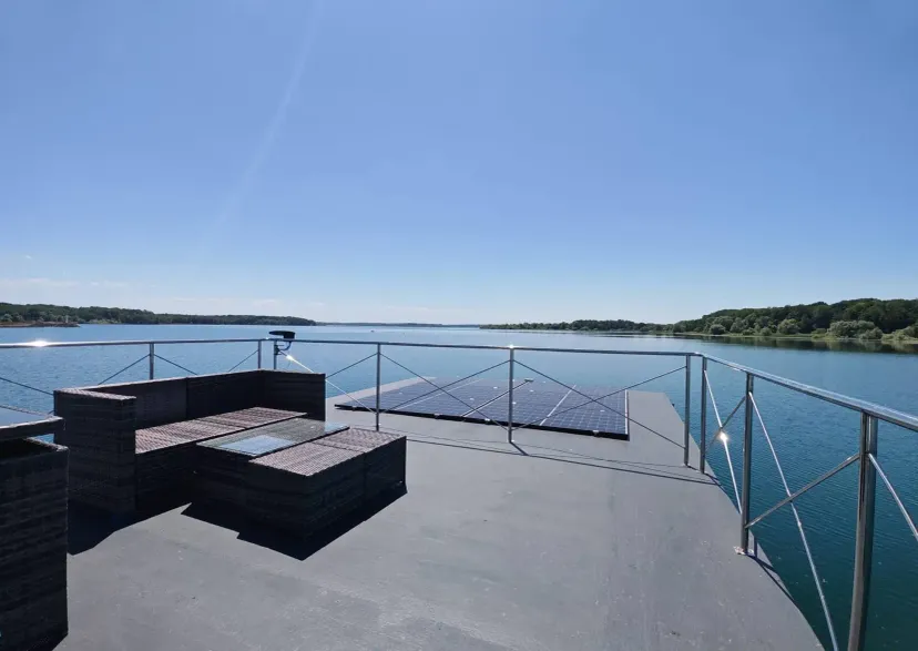 Bateau écologique sur le lac du Der - Navigation sans permis