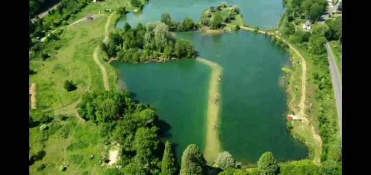 Petit étang à 1 h de paris