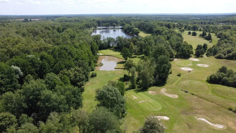 Domaine privé avec lodge de luxe, pêche et golf au rendez-vous