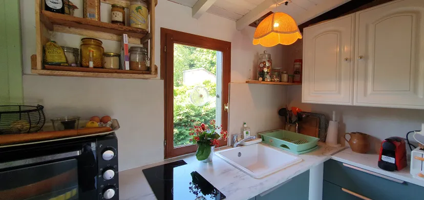Gite en bordure de rivière, au bord de l'eau