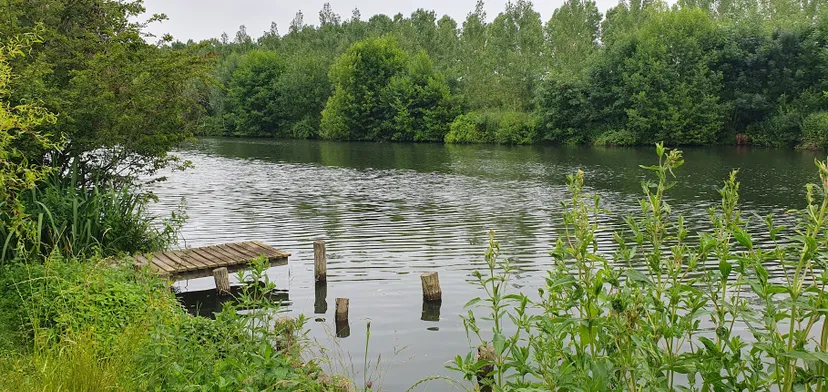 Gite en bordure de rivière, au bord de l'eau