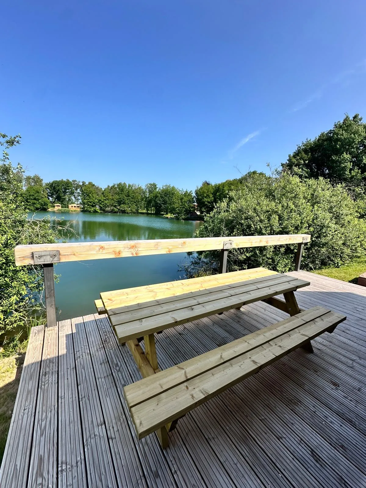 Cabane isolée + terrasse & pêche