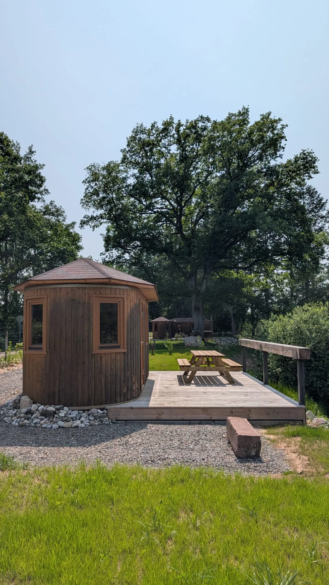 Cabane au bord de l’eau pour un moment de détente