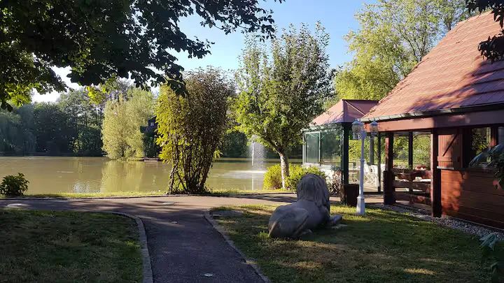 Chalet pour 5 personnes avec étang, près de Belfort L