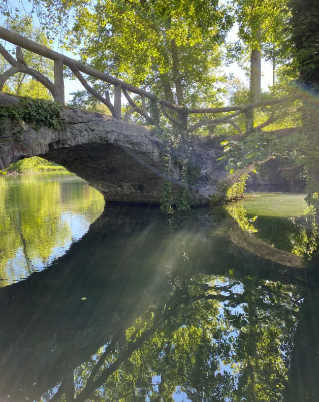 Le Lodge dans le parc d'un château avec accès à ses étangs