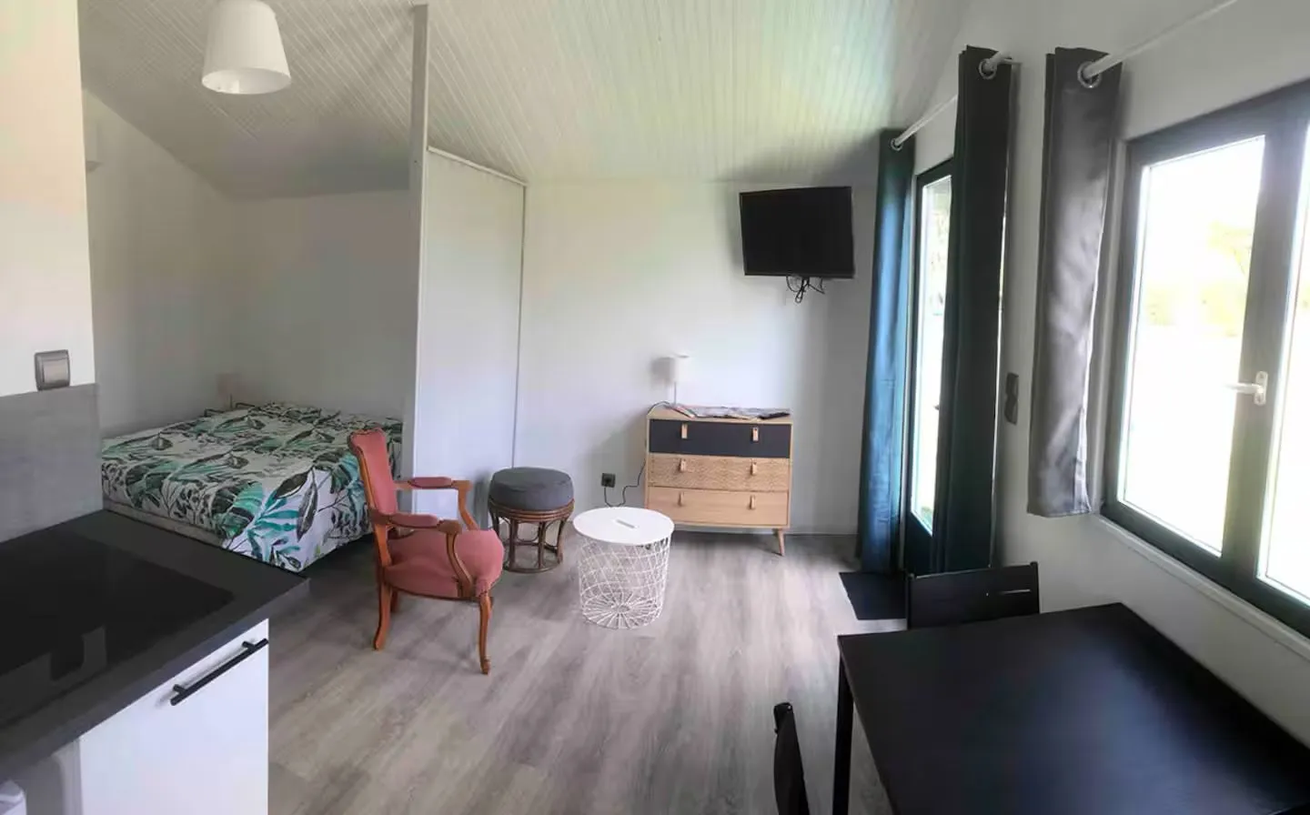 Chalet en bord d'étang