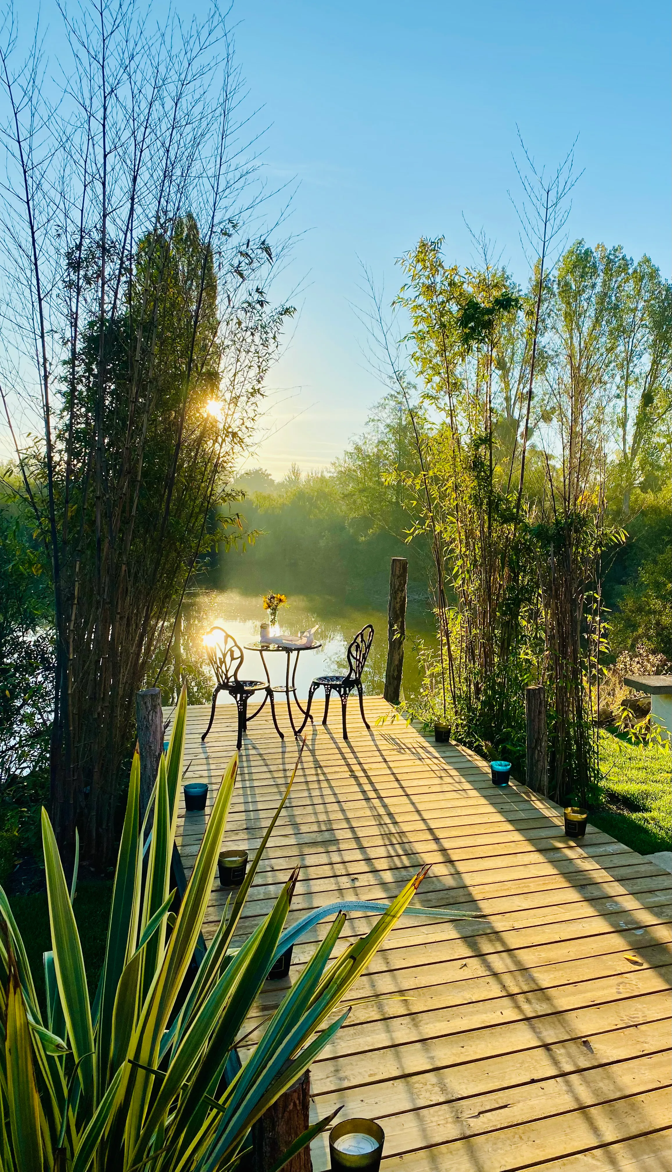 Cottage romantique au bord de l’eau avec jacuzzi privé et pêche 64