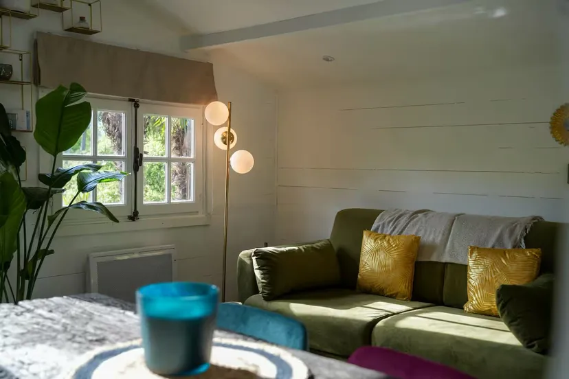 Cottage romantique au bord de l’eau avec jacuzzi privé et pêche 64