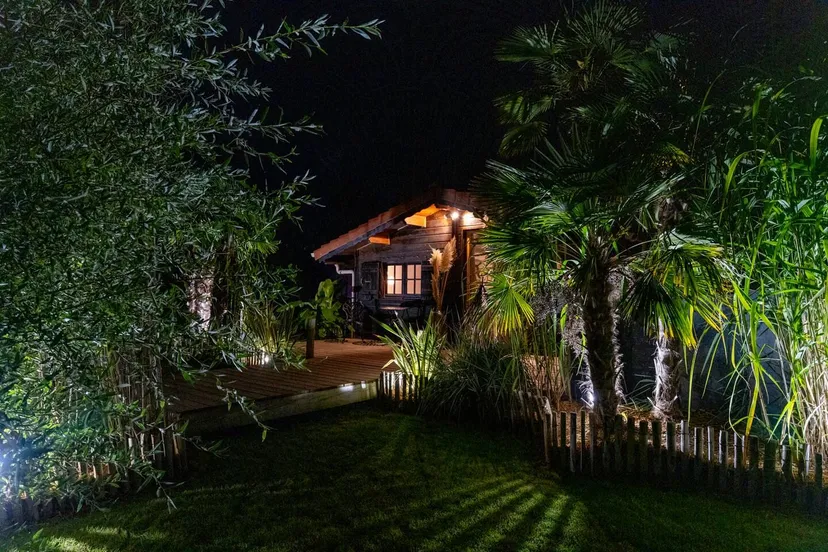 Cottage romantique au bord de l’eau avec jacuzzi privé et pêche 64