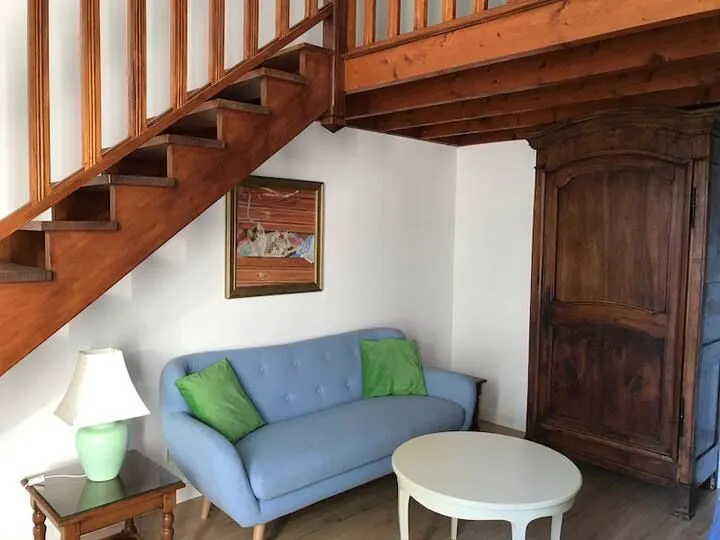 Grand gîte à louer dans le Morvan – 14 couchages, 3 étangs, 7 hectares de nature