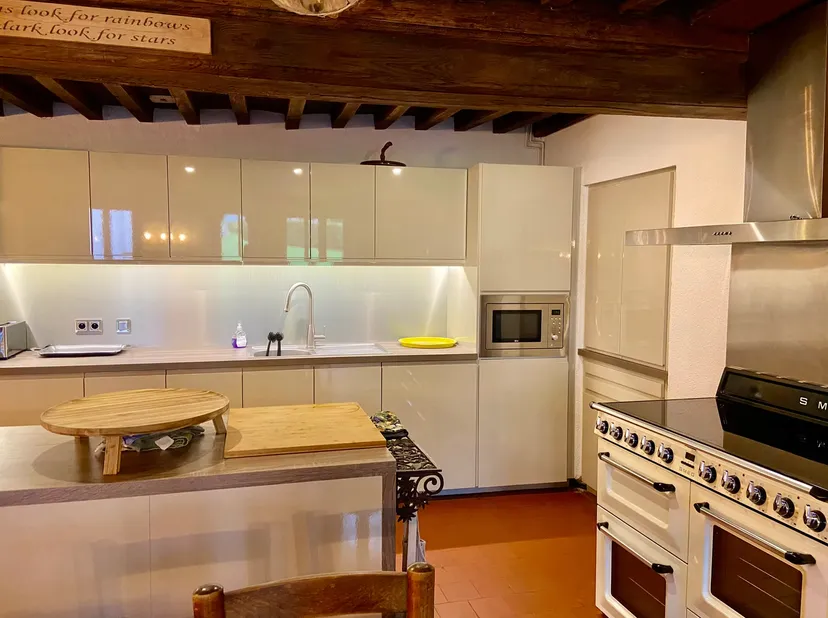 Grand gîte à louer dans le Morvan – 14 couchages, 3 étangs, 7 hectares de nature